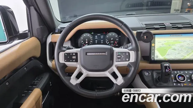 Land Rover Defender Defender (L663) 110 P300 X-Dynamic SE — Фото автомобиля 12