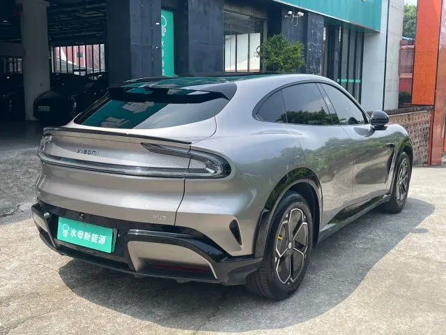 Xiaomi Auto Xiaomi YU7 2025 Extended Range RWD Edition — Фото автомобиля 7