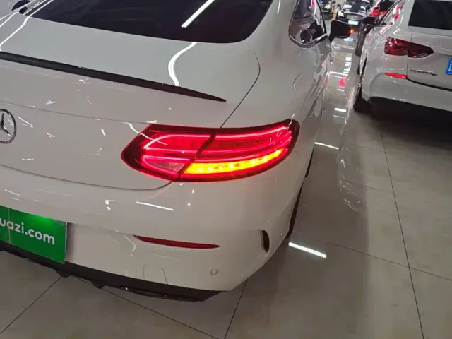 Mercedes-Benz C-Class — Фото автомобиля 7
