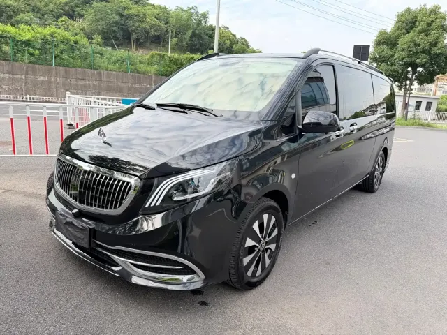 Фотография автомобиля — Mercedes-Benz Vito