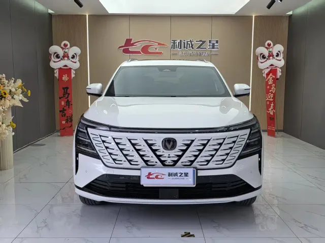 Changan CS75 Plus — Фото автомобиля 2