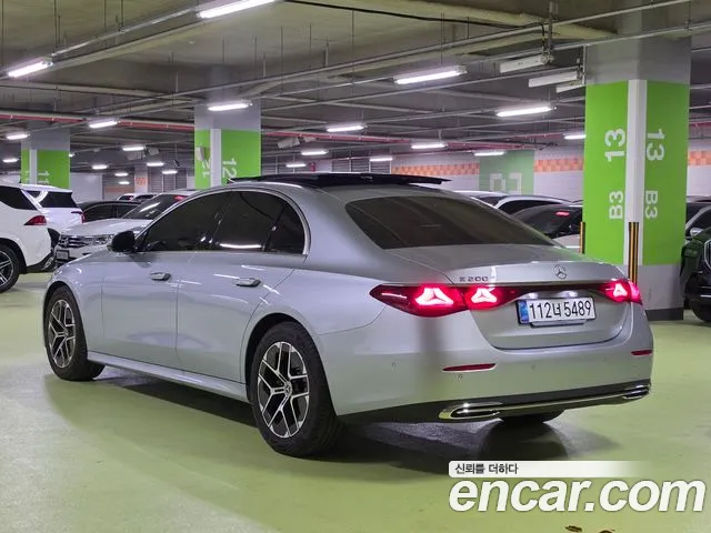 Mercedes-Benz E-Class W214 — Фото автомобиля 4