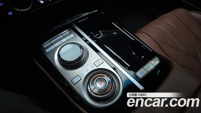 Genesis G80 RG3 — Фото автомобиля 12