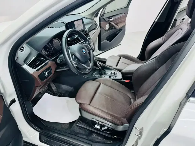 BMW X1 — Фото автомобиля 7