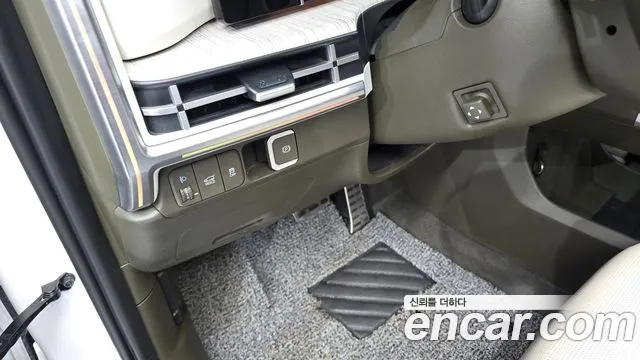 Hyundai Santa Fe MX5 — Фото автомобиля 18