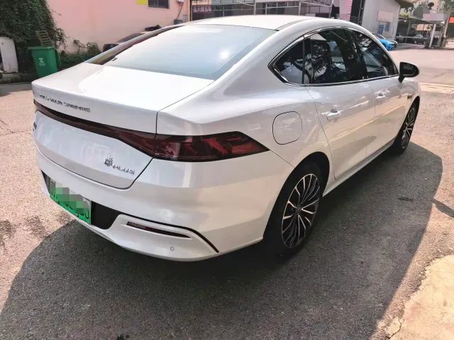 BYD Qin PLUS — Фото автомобиля 15