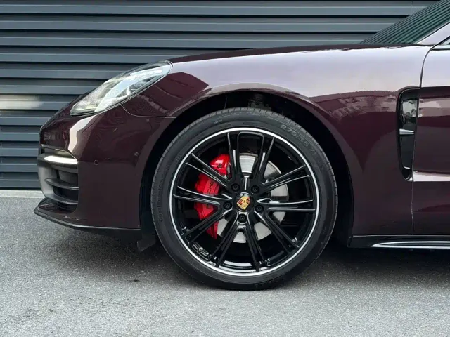 Porsche Panamera — Фото автомобиля 4