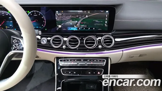 Mercedes-Benz E-Class W213 — Фото автомобиля 19