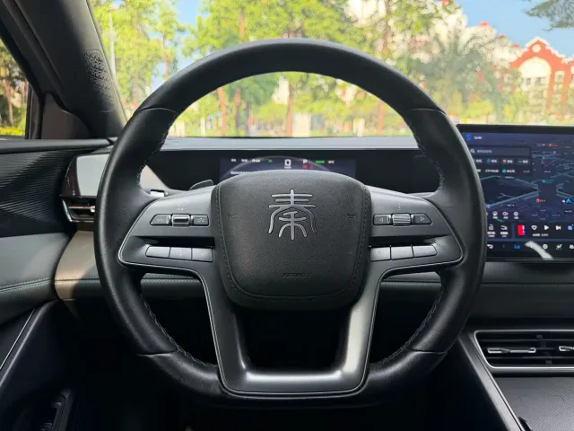 BYD Qin L — Фото автомобиля 11