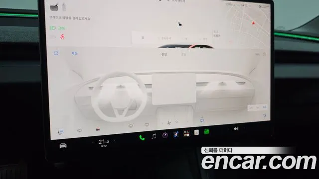 Tesla Model 3 — Фото автомобиля 15