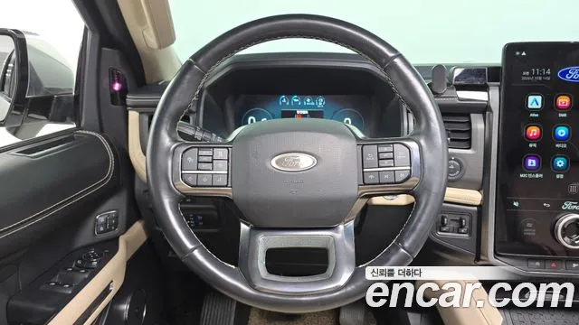 Ford Expedition — Фото автомобиля 19
