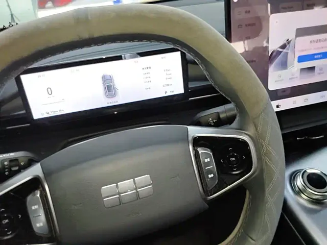 Geely Galaxy E5 — Фото автомобиля 13