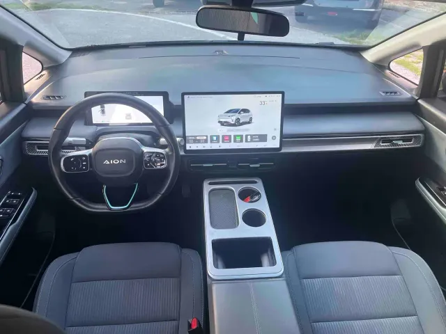 GAC Aion Y — Фото автомобиля 12