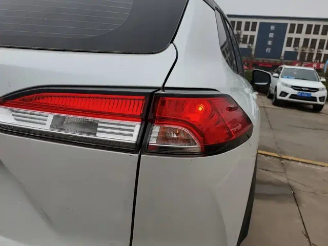 Toyota Corolla Cross — Фото автомобиля 23