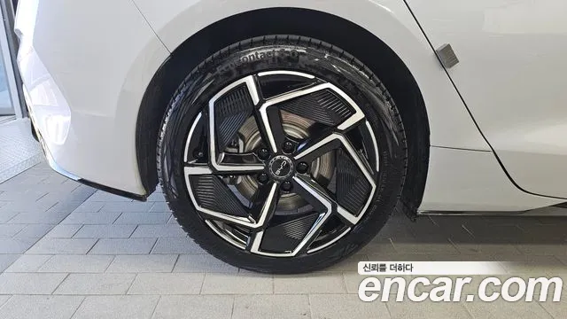 BYD Seal — Фото автомобиля 5