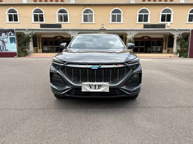 Фотография автомобиля — Changan Oushang X5