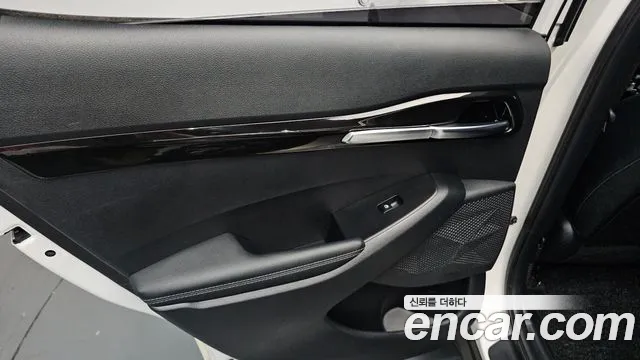 Kia Seltos — Фото автомобиля 13