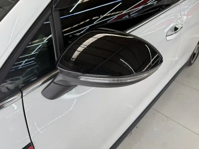 Volkswagen Golf GTI 2021 380TSI DSG GTI — Фото автомобиля 6