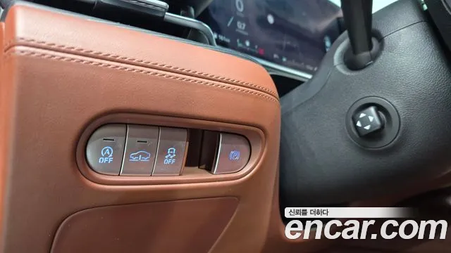 Genesis G90 Бензин 3.5 турбо AWD — Фото автомобиля 13