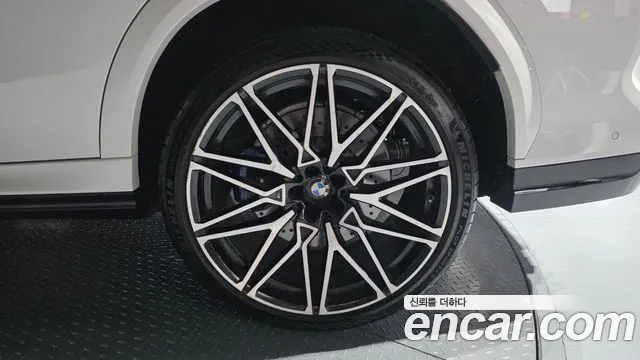 BMW X6M — Фото автомобиля 20