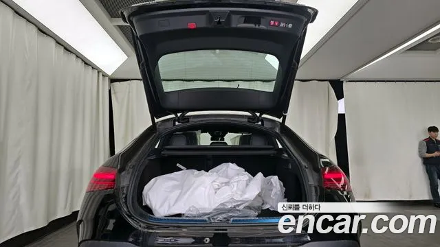 Mercedes-Benz GLE-Class — Фото автомобиля 20