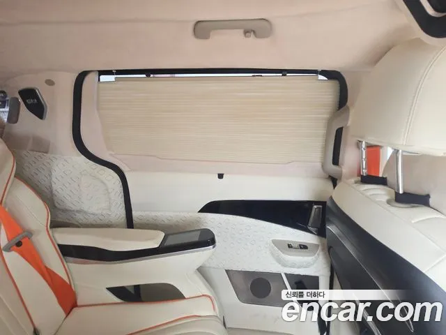 Kia Carnival Generation 4 — Фото автомобиля 15