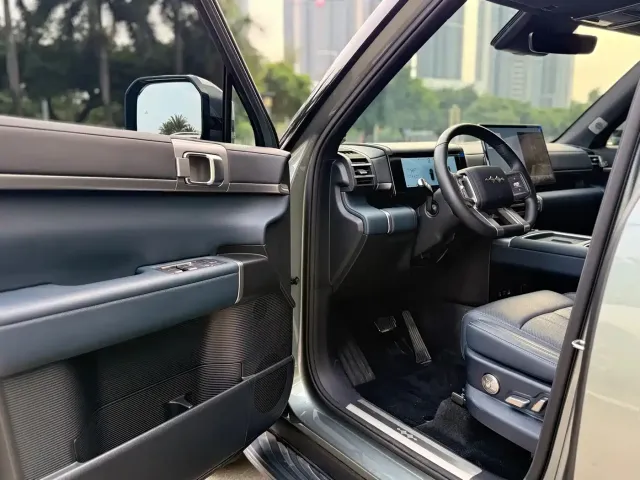 BYD FangChengBao Titanium 7 — Фото автомобиля 7