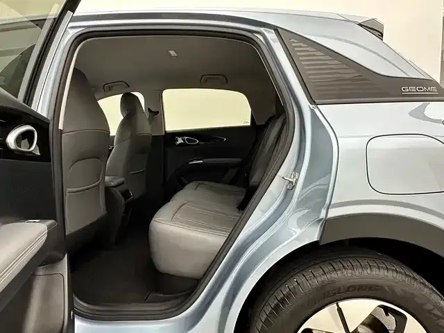 Geely Starry Wish — Фото автомобиля 13