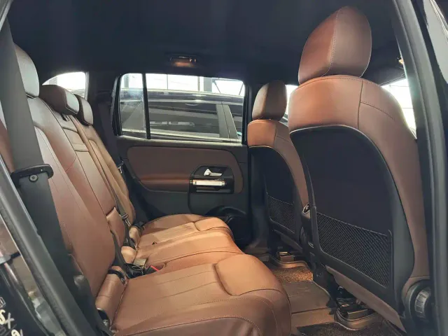 Mercedes-Benz GLB-Class — Фото автомобиля 14