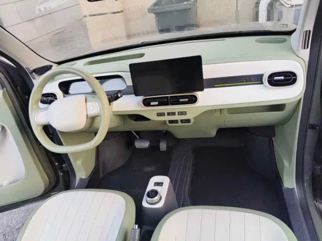 Geely Panda — Фото автомобиля 12