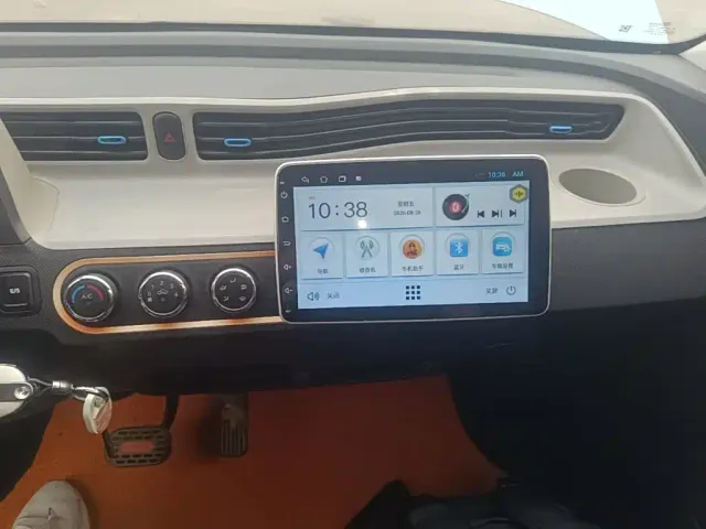 Wuling Hongguang Mini EV — Фото автомобиля 12
