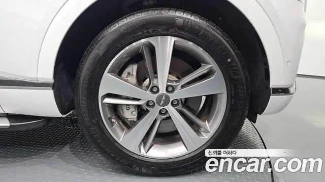 Genesis GV80 2.5T Бензин AWD — Фото автомобиля 5
