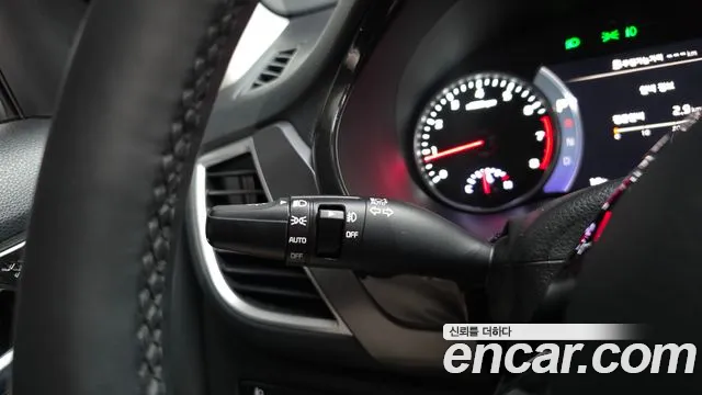 Kia Seltos — Фото автомобиля 27