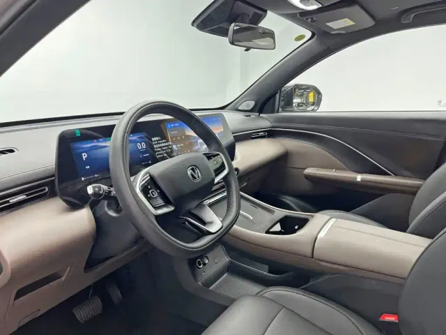 Changan CS55 Plus — Фото автомобиля 11