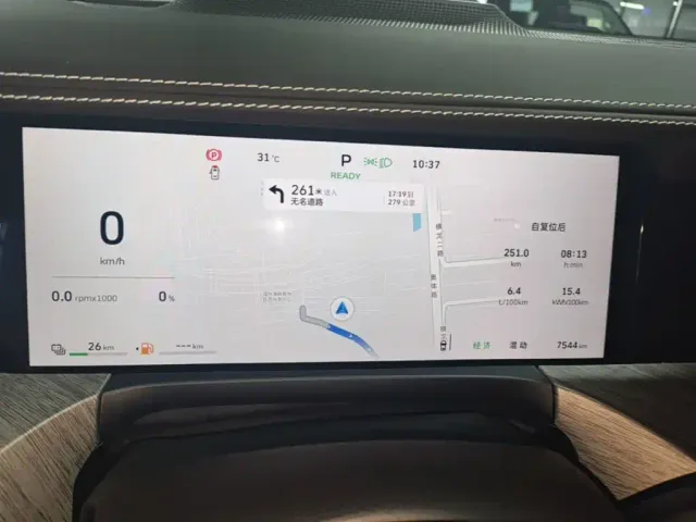Tank Tank 500 EV 2026 Hi4-T Smart Edition — Фото автомобиля 11