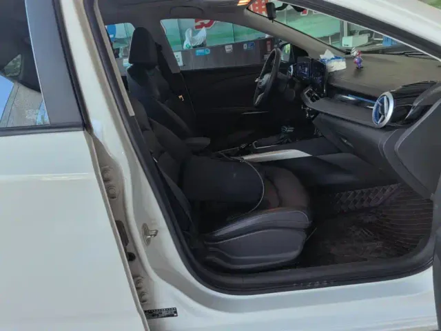 Chevrolet Monza — Фото автомобиля 24