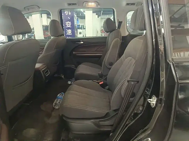 GAC Trumpchi M6 — Фото автомобиля 16
