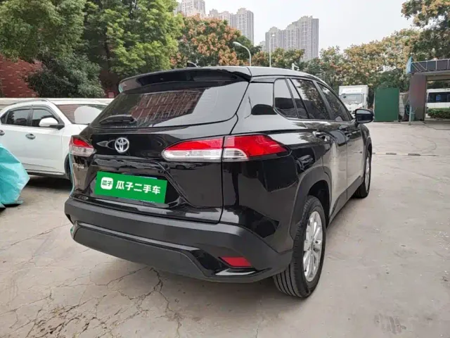 Toyota Frontlander — Фото автомобиля 6