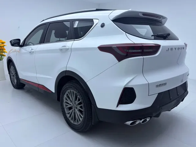 Jetour X70 — Фото автомобиля 6