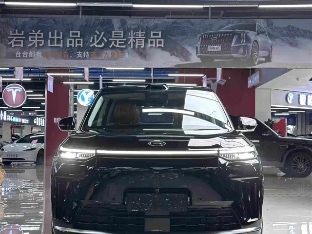 GAC Trumpchi Xiangwang S9 — Фото автомобиля 3