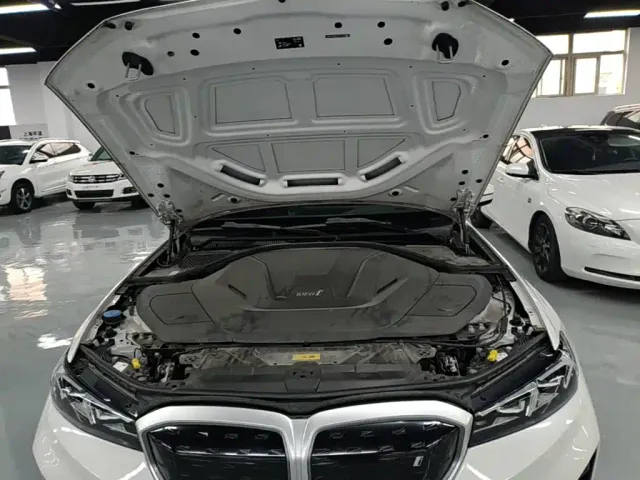 BMW i3 — Фото автомобиля 19