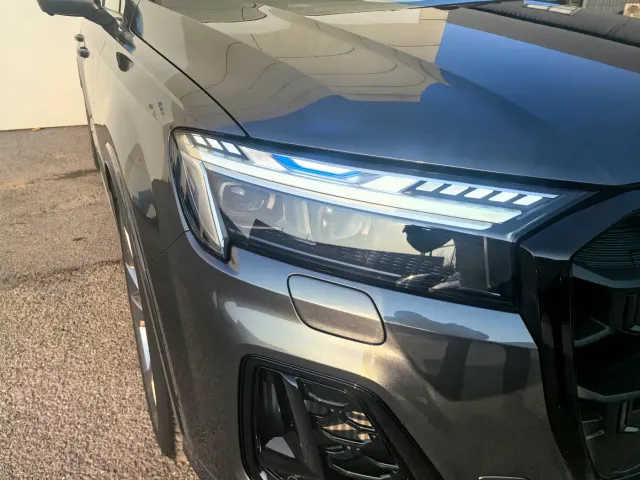 Audi SQ7 — Фото автомобиля 6