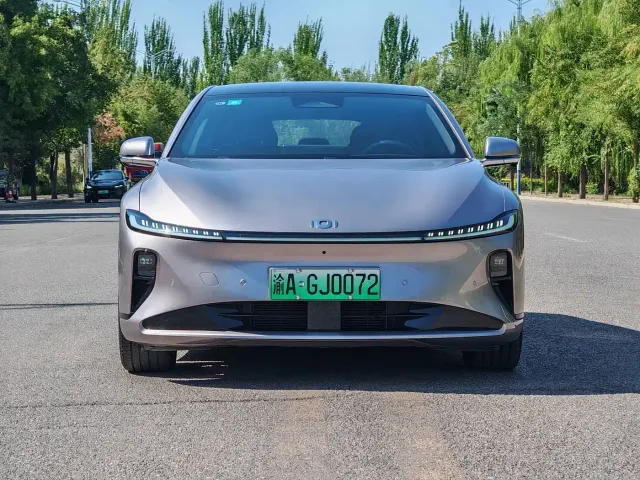 Фотография автомобиля — Changan Qiyuan A07