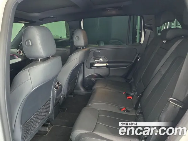 Mercedes-Benz EQB X243 — Фото автомобиля 11
