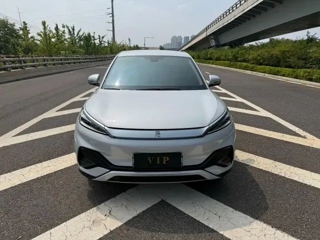 BYD Yuan PLUS — Фото автомобиля 2