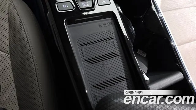 Kia EV6 — Фото автомобиля 28