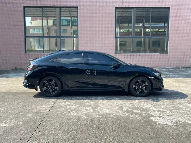 Honda Civic — Фото автомобиля 4