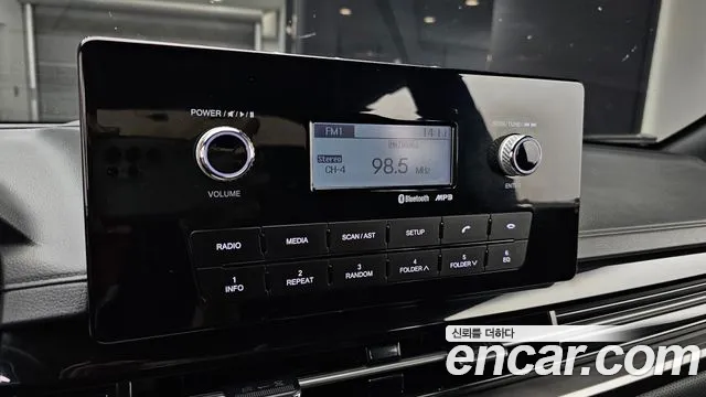 KG_Mobility_Ssangyong Rexton Новый Rexton Sport Дизель 2.2 4WD — Фото автомобиля 15