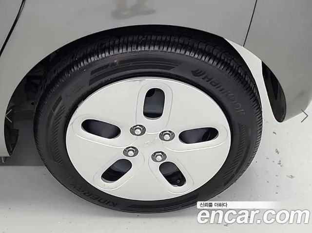 Kia RAY Новый Kia Ray Фургон — Фото автомобиля 18