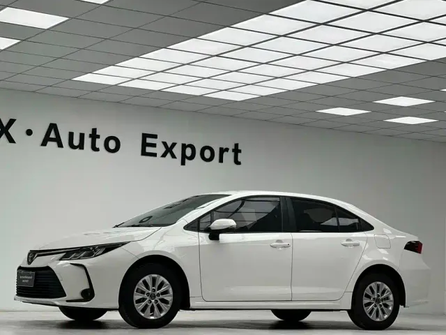 Toyota Corolla — Фото автомобиля 21